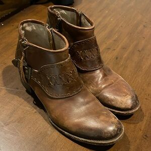 Freebird by Steven Grand Booties  Brown Leather Distressed Ankle Boots Sz 8